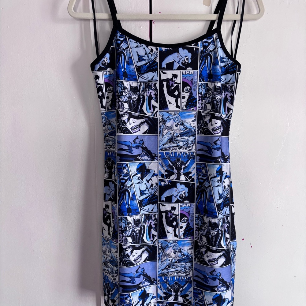 Forever 21 Blue and Black Graphic Mini Dress